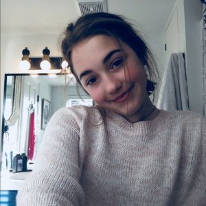 Meet your Posher, Lola